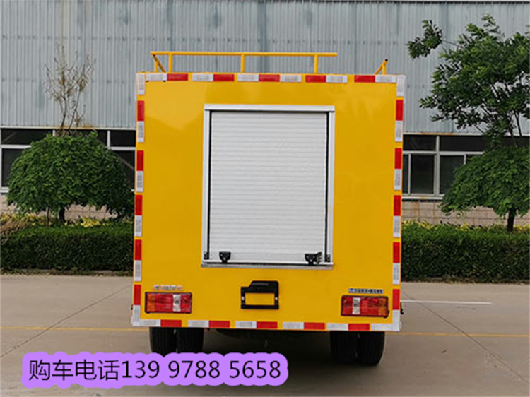 KMC5042XXHA336S6型救險(xiǎn)車(chē)5.jpg